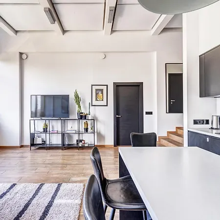 Spacious Loft 6 Guests - Ac, 54