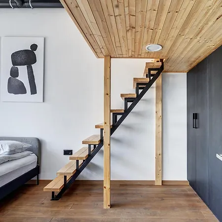 Spacious Loft 6 Guests - Ac, 54 *